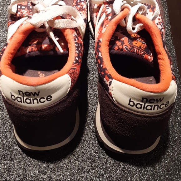 New Balance WL501FCB Floral Lifestyle Sneakers - Picture 4 of 4